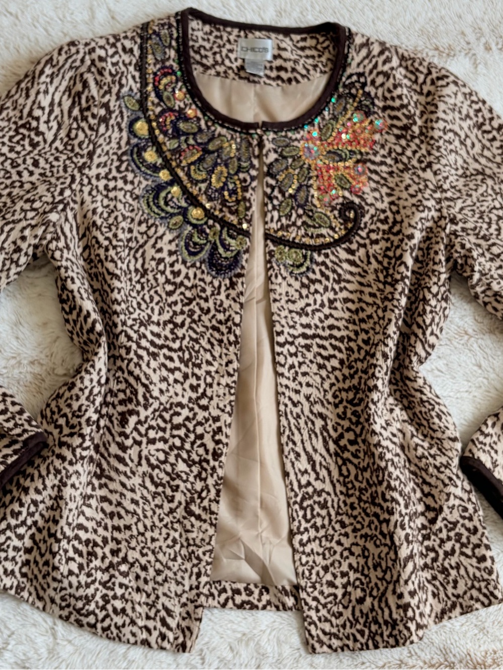 🌸 Vintage Chico’s Animal Print Sequin Beaded Jacket Y2K Embroidered Statement ✨